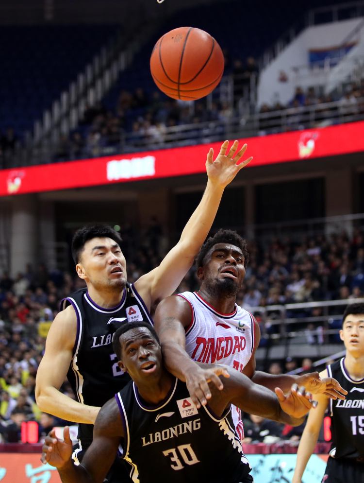 开元体育平台-辽宁本钢迎欧冠关键赛，训练课后绝杀压哨，态度坚定，资深球员宣示担当(欧冠绝杀皇马)