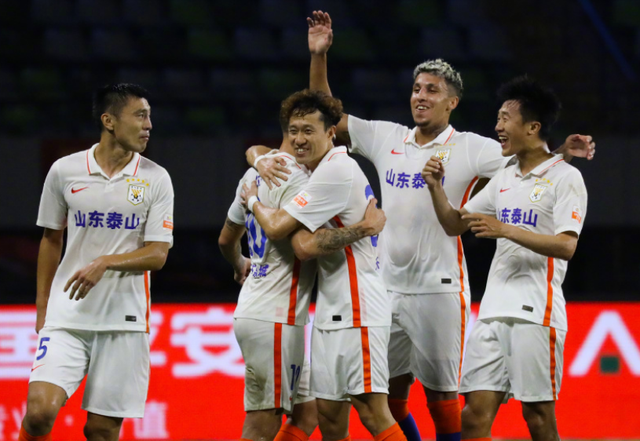 开元体育平台-包含欧篮联加时末段走向成谜；武汉三镇扳平良机；压力陡增；数据趋势出现新变化的词条